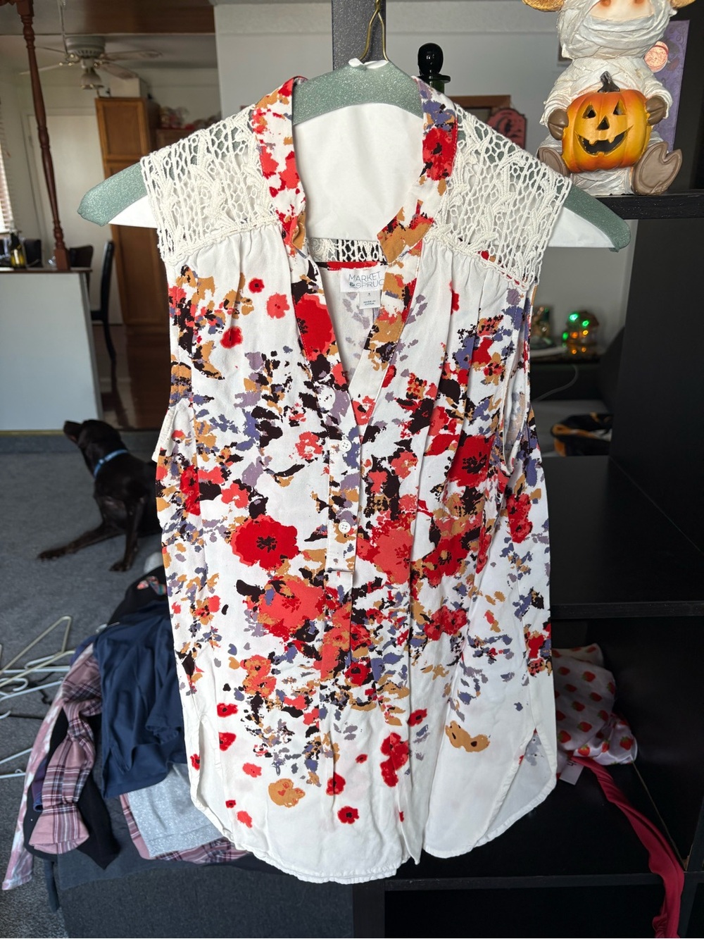 Market & Spruce White Floral Crochet-Yoke Sleeveless Top